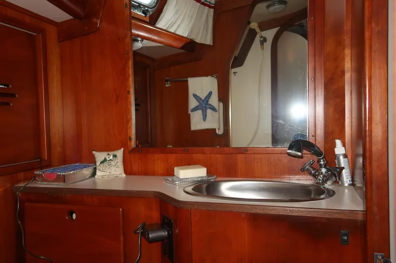 Spirit Wind Yacht Photos Pics 