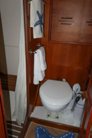 Spirit Wind Yacht Photos Pics 