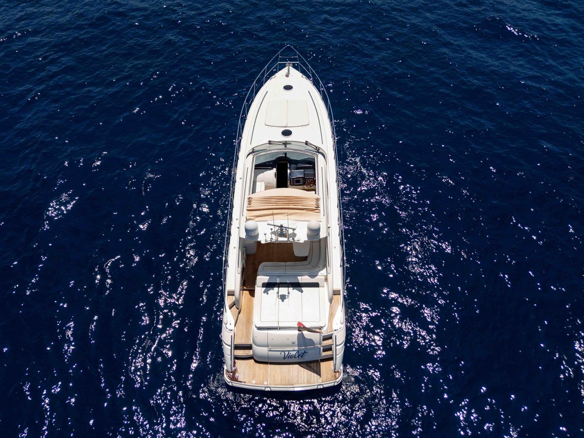 2004 Princess 59 