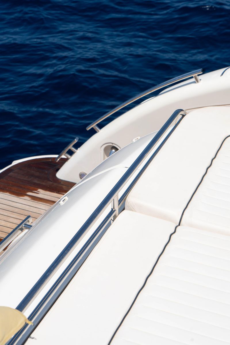 2004 Princess 59 