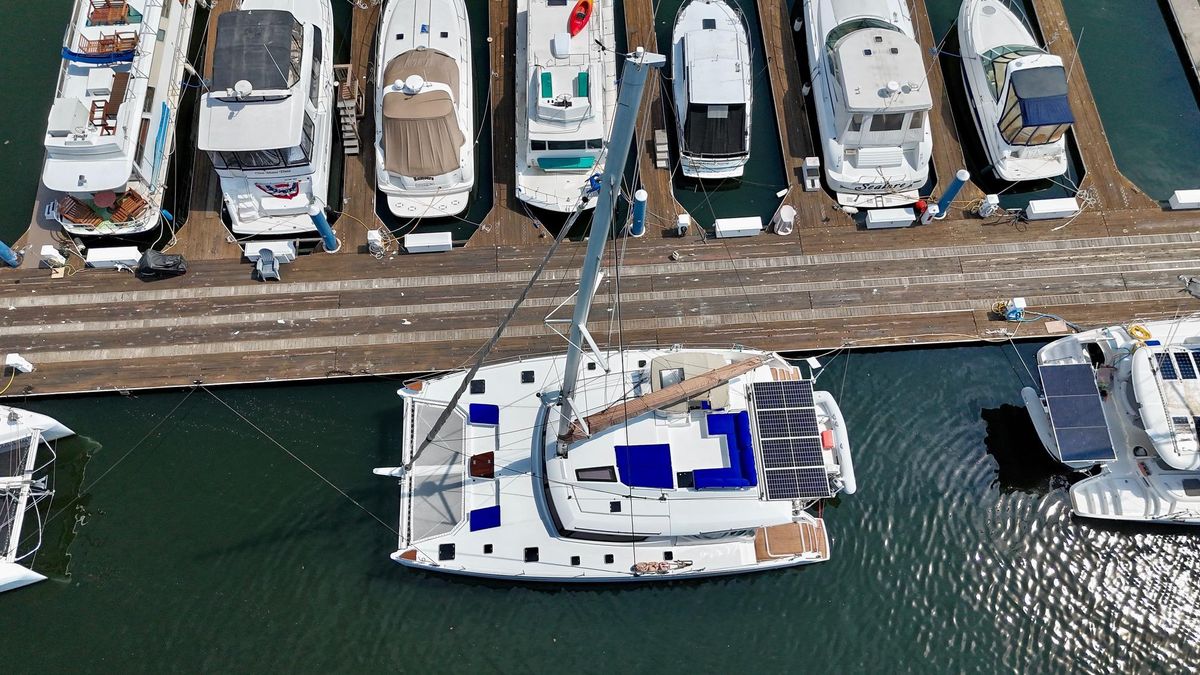 2016 Fountaine Pajot 49 