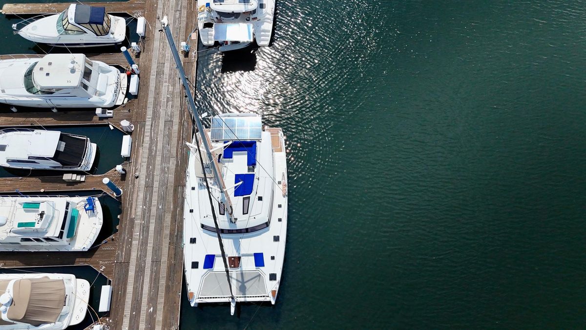 2016 Fountaine Pajot 49 