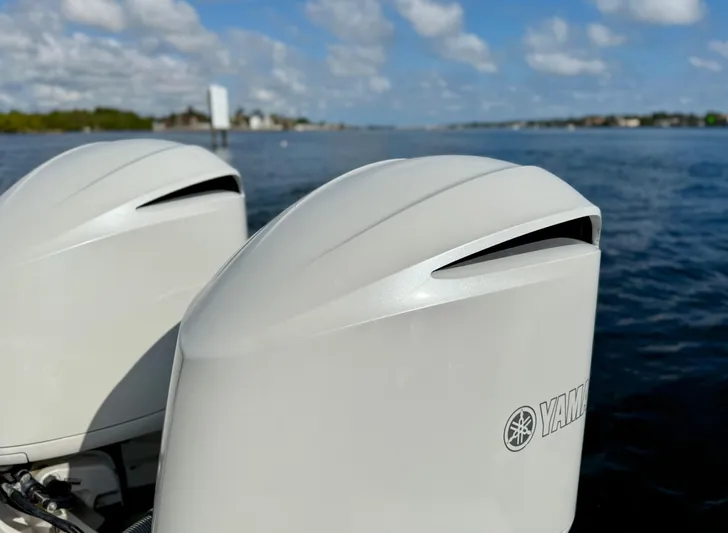 Seakeeper Yacht Photos Pics 