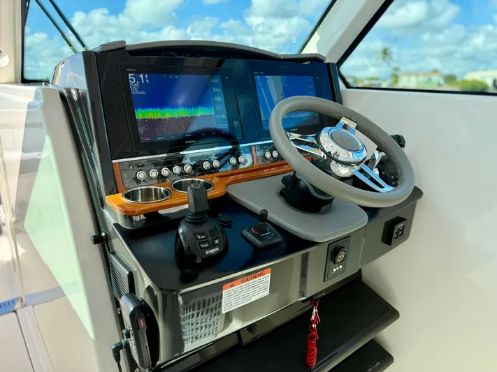 Seakeeper Yacht Photos Pics 