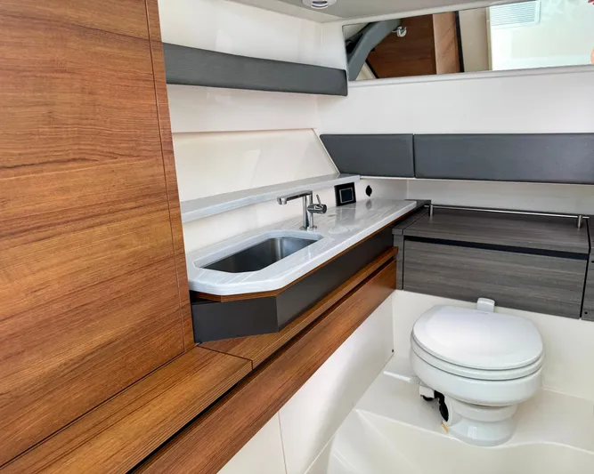 Seakeeper Yacht Photos Pics 