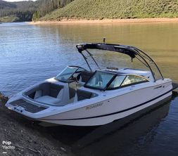 2009 Four Winns SL222