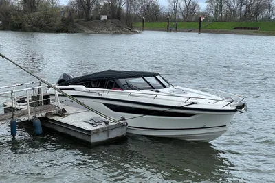 2023 Parker Poland 780 Escape