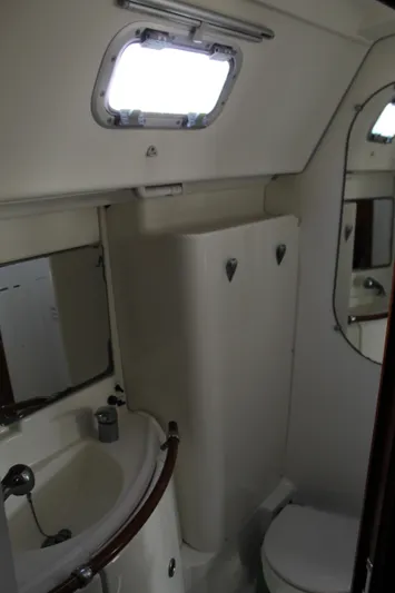 Coyote Yacht Photos Pics 