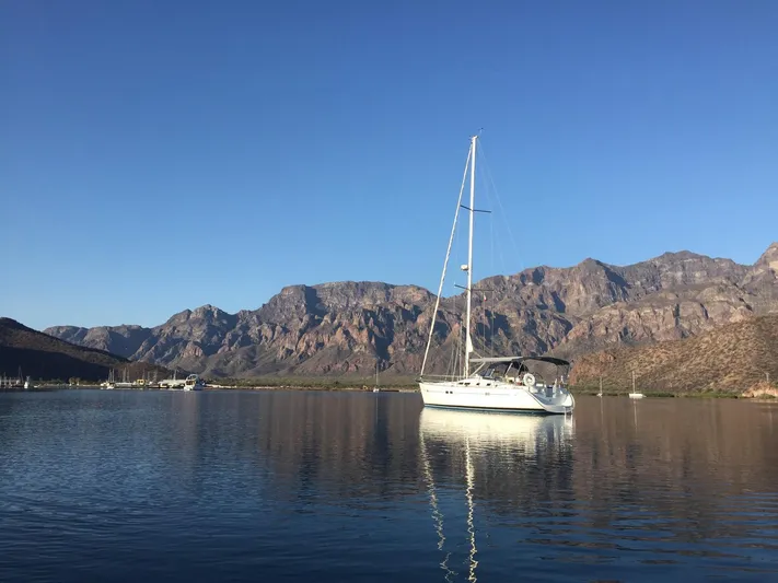 Coyote Yacht Photos Pics 