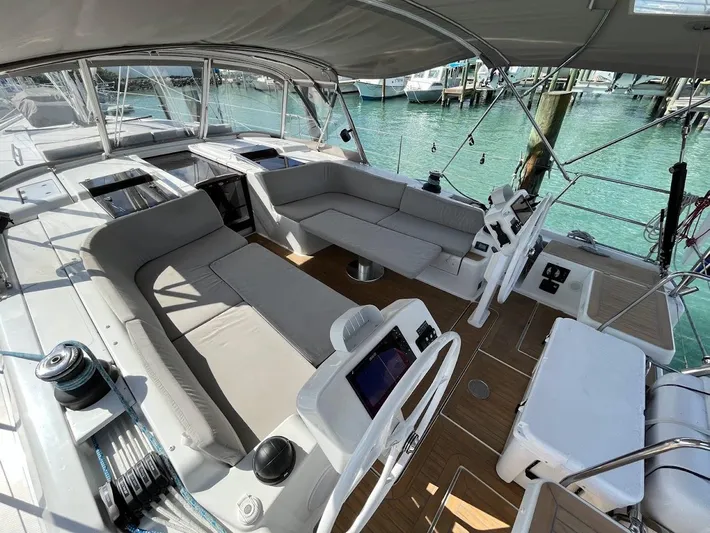 Eto Mio Yacht Photos Pics 