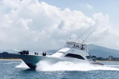 2007 Viking 52