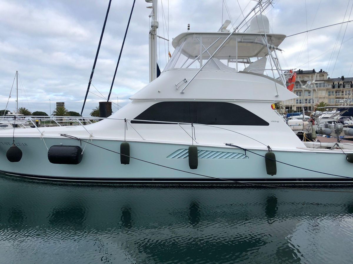 2007 Viking 52 