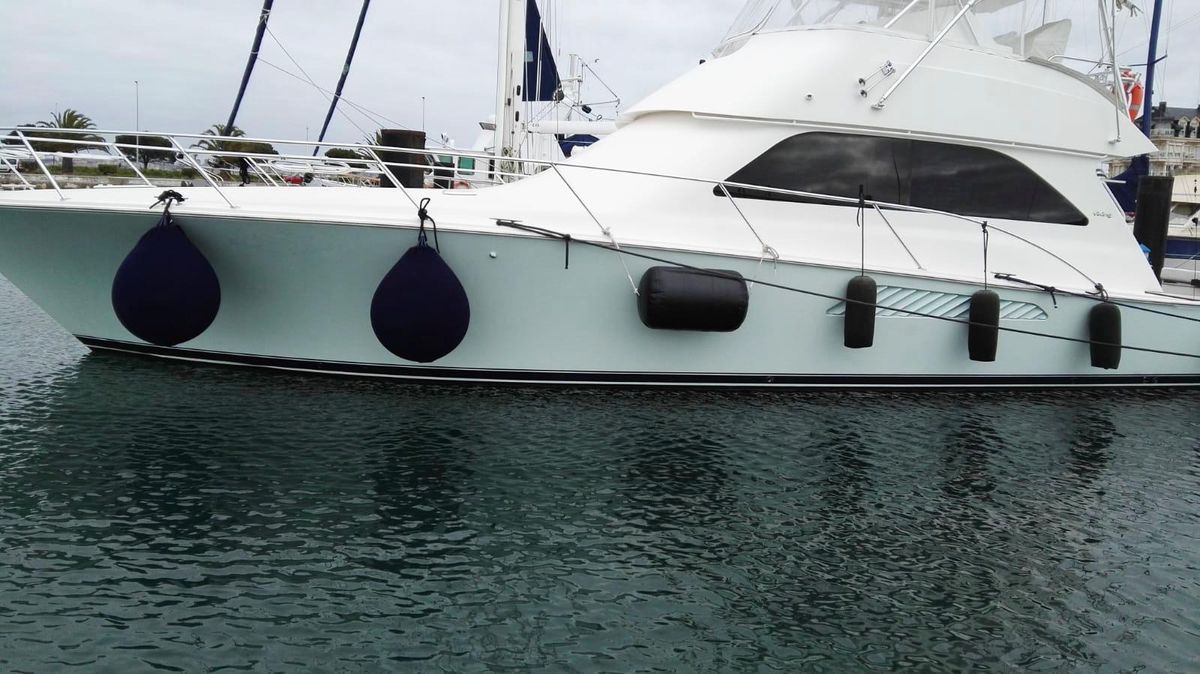 2007 Viking 52 