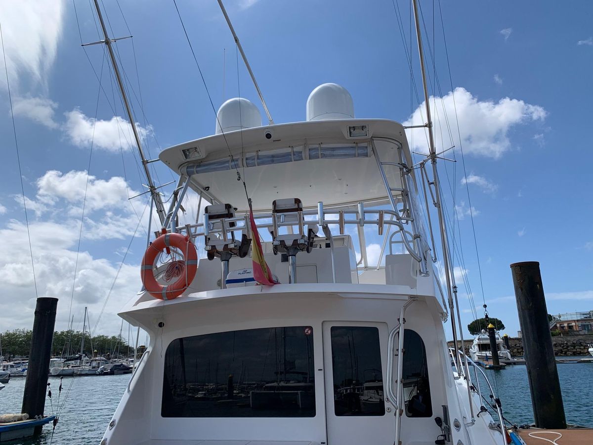2007 Viking 52 