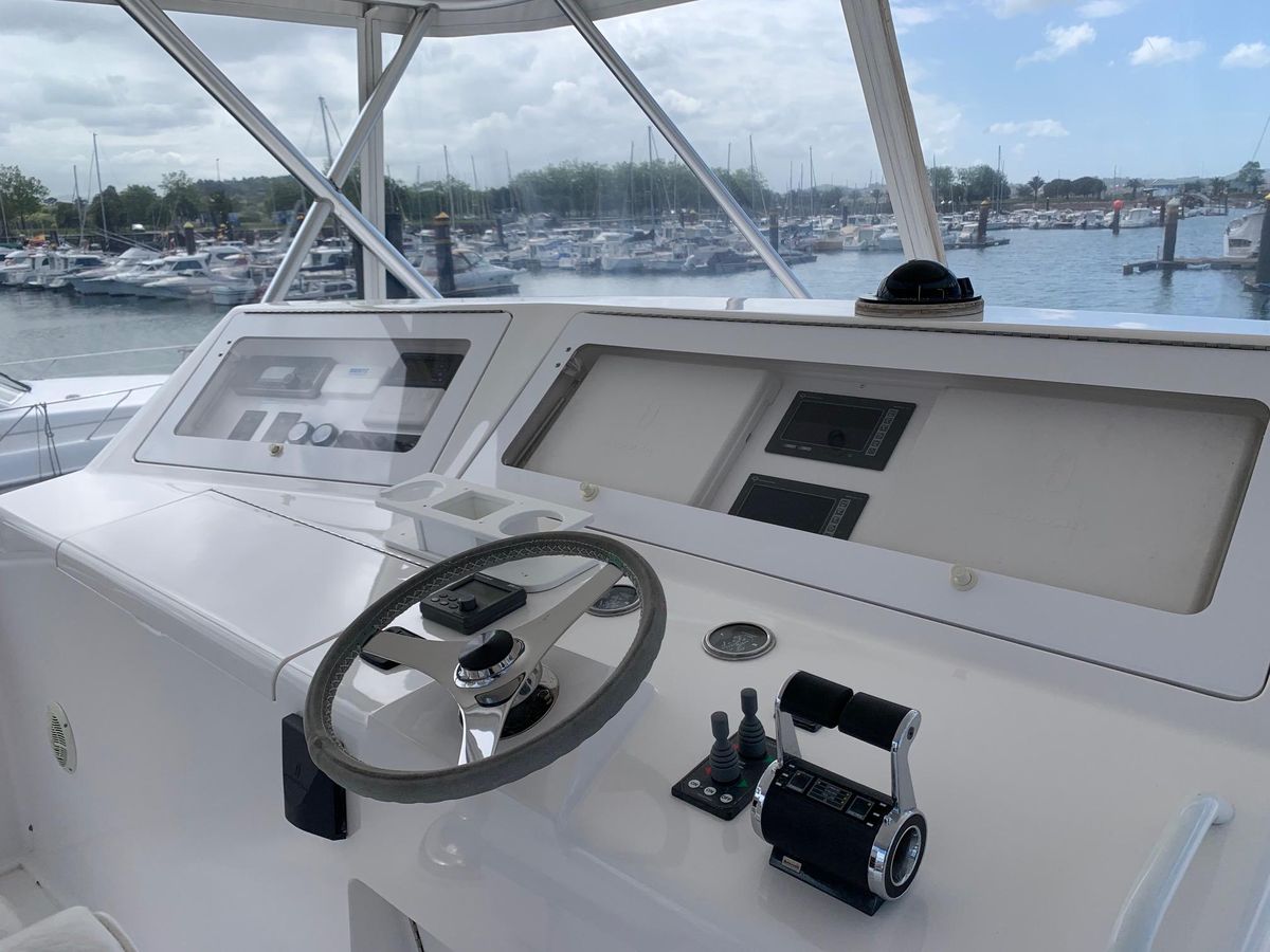 2007 Viking 52 