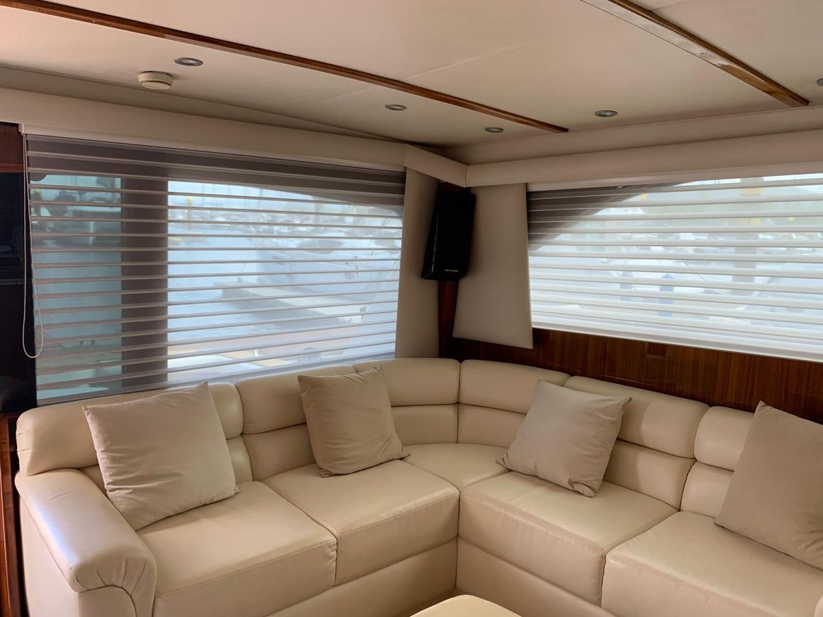 2007 Viking 52 