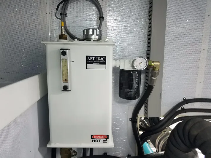 Bella Mia Yacht Photos Pics 