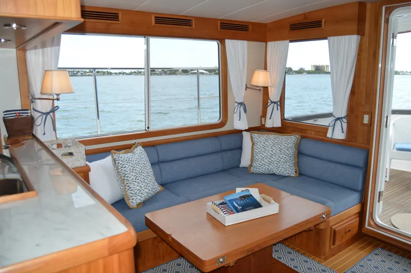 Bella Mia Yacht Photos Pics 