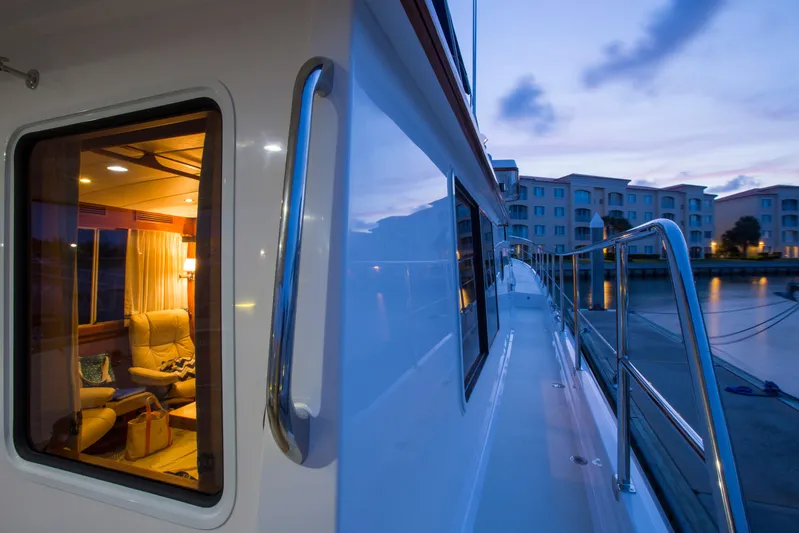 Bella Mia Yacht Photos Pics 