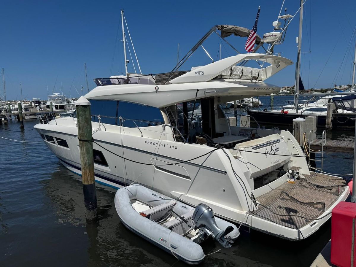 2013 Prestige 55 