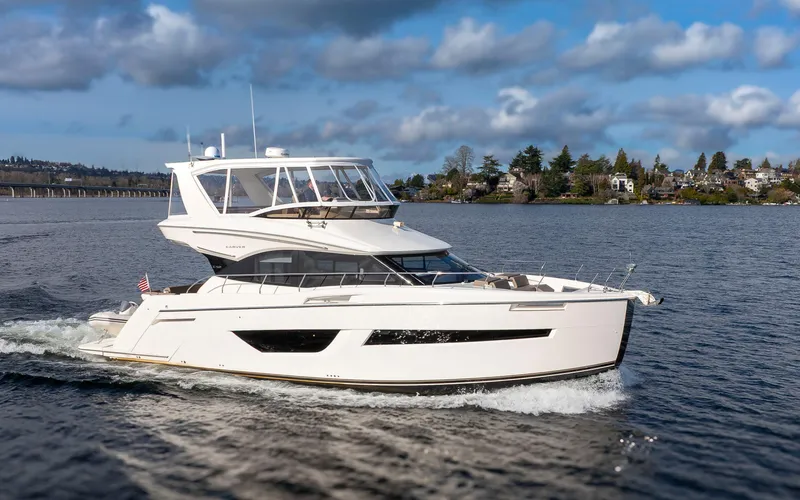 Carving Time Yacht Photos Pics 