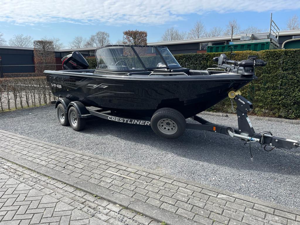 Crestliner boats for sale deals