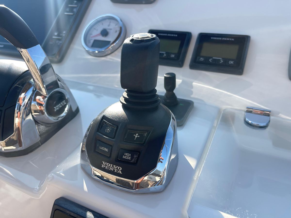 2014 Prestige 45 