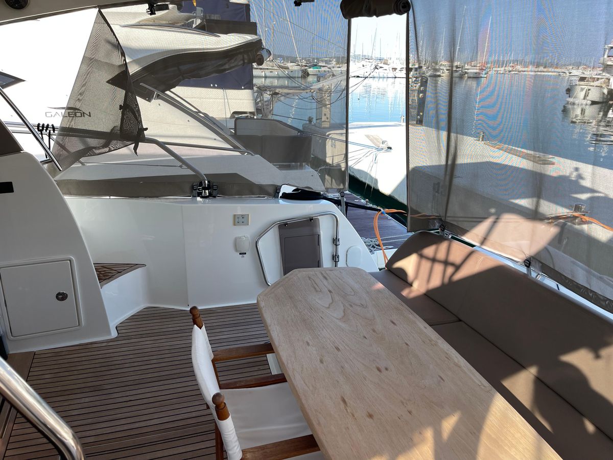 2014 Prestige 45 