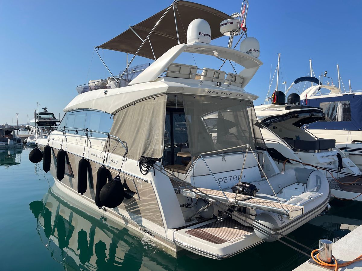 2014 Prestige 45 