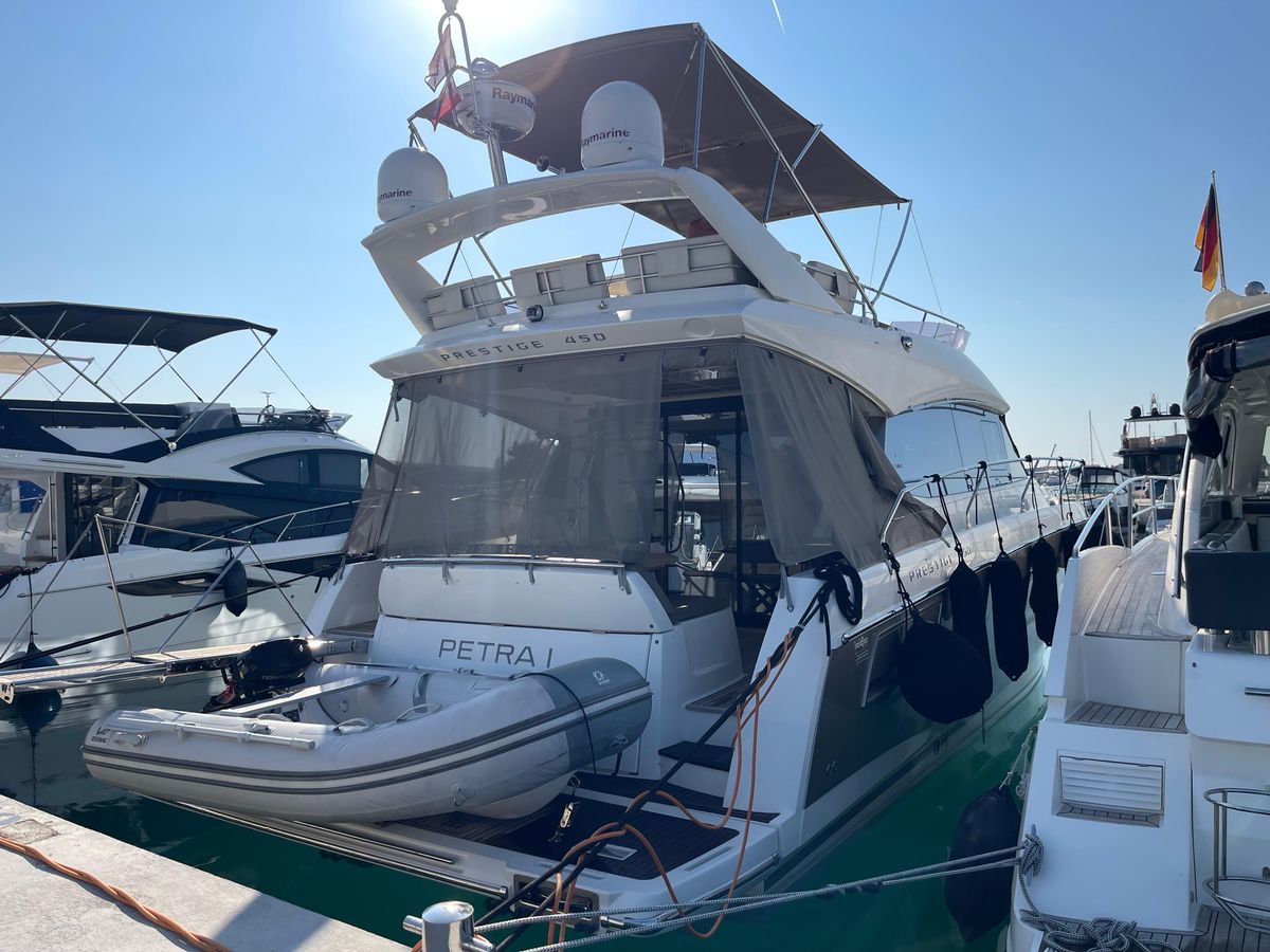 2014 Prestige 45 