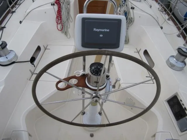 Chessea Horse Yacht Photos Pics Helm