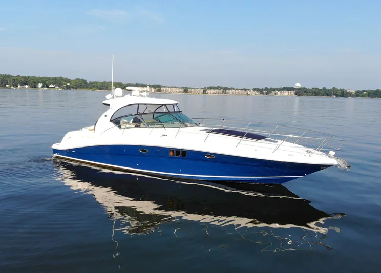 Debra Lee Yacht Photos Pics 