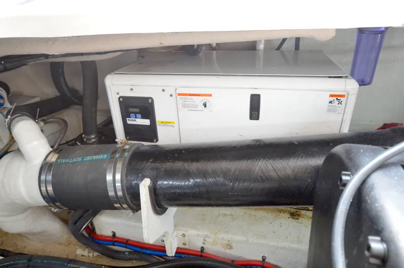 Debra Lee Yacht Photos Pics 