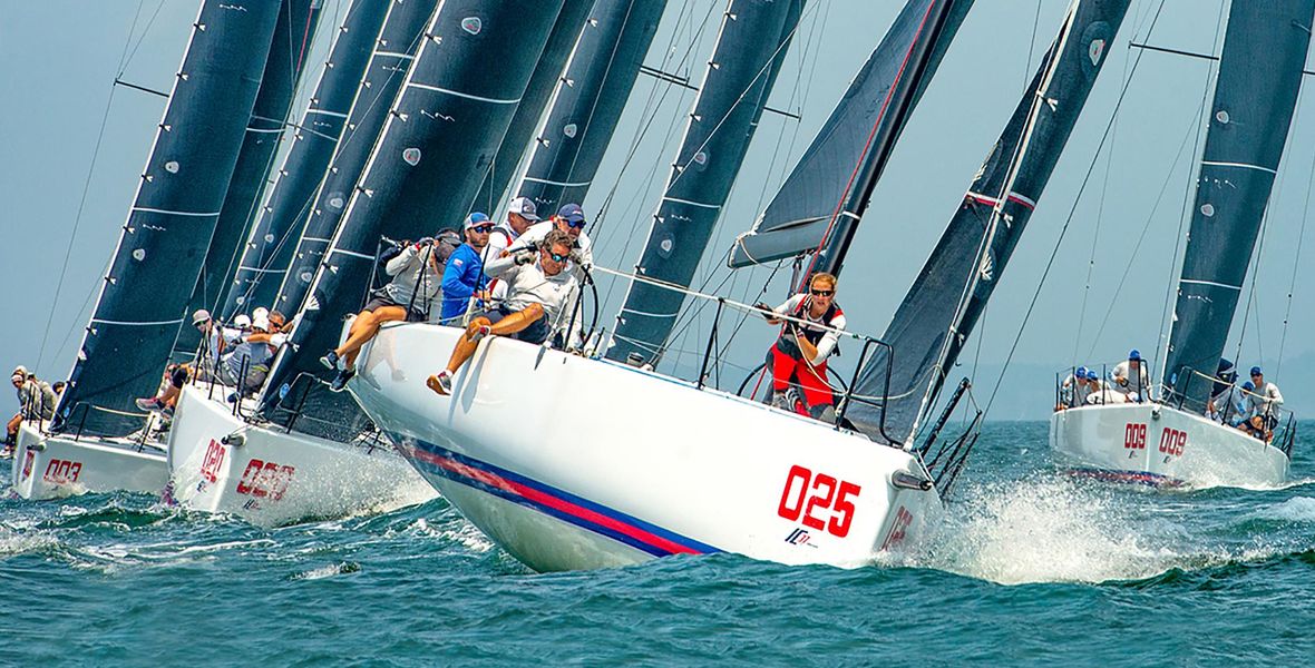 2019 Melges IC 37