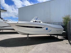 2022 Pacific Craft 700 Sun Cruiser