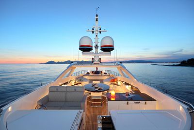Yacht