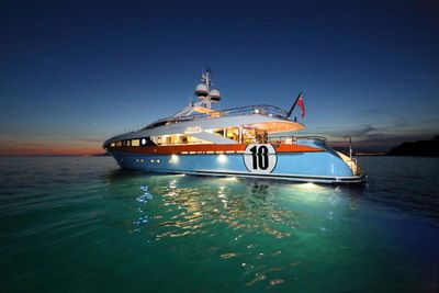 Yacht