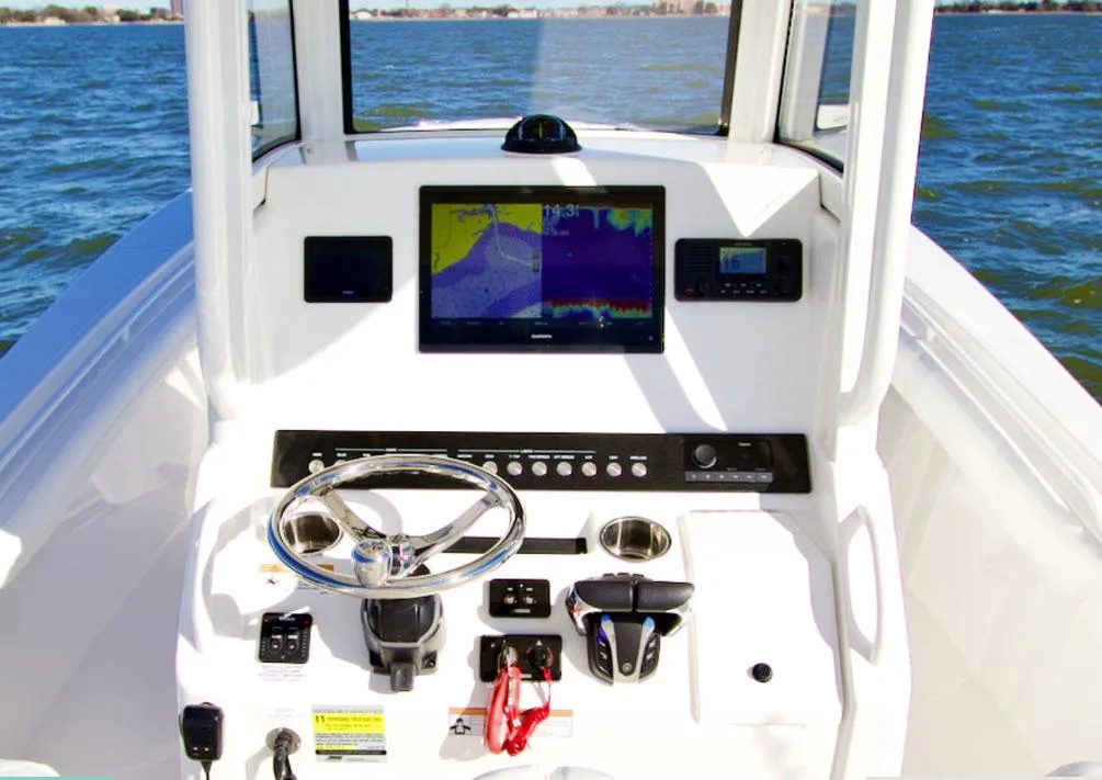 2026 Regulator 25 Photo