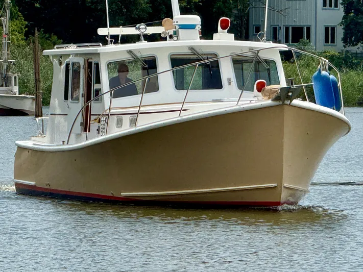 Brilyndia Yacht Photos Pics 