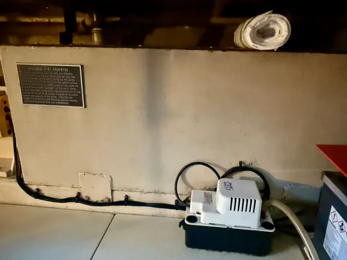 Brilyndia Yacht Photos Pics 