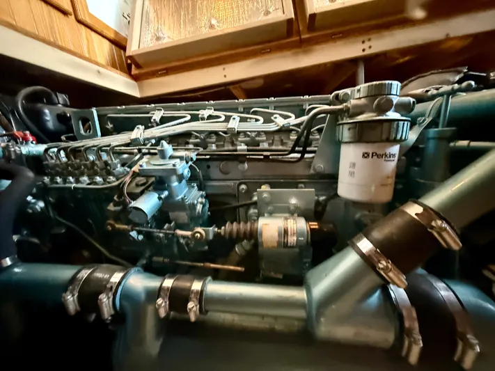 Brilyndia Yacht Photos Pics 