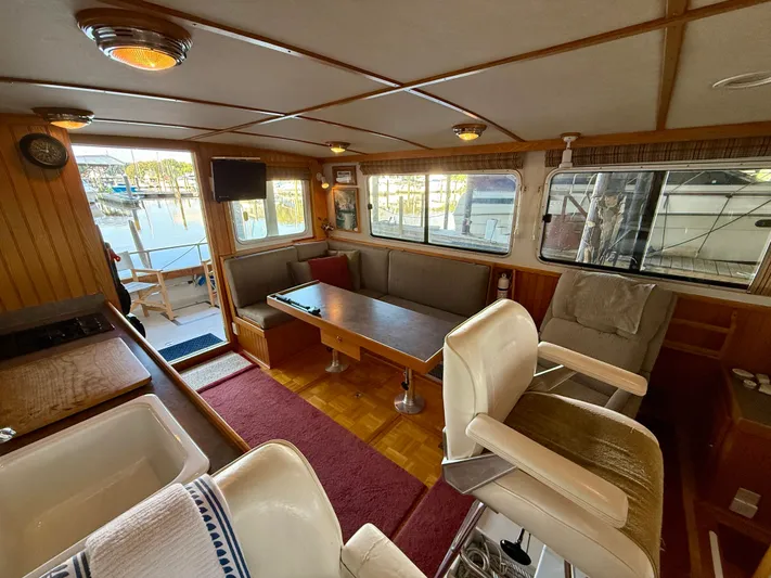 Brilyndia Yacht Photos Pics 