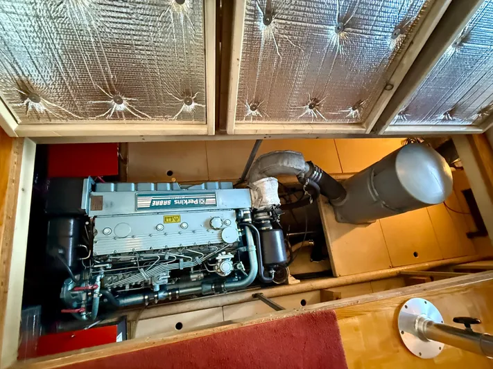 Brilyndia Yacht Photos Pics 