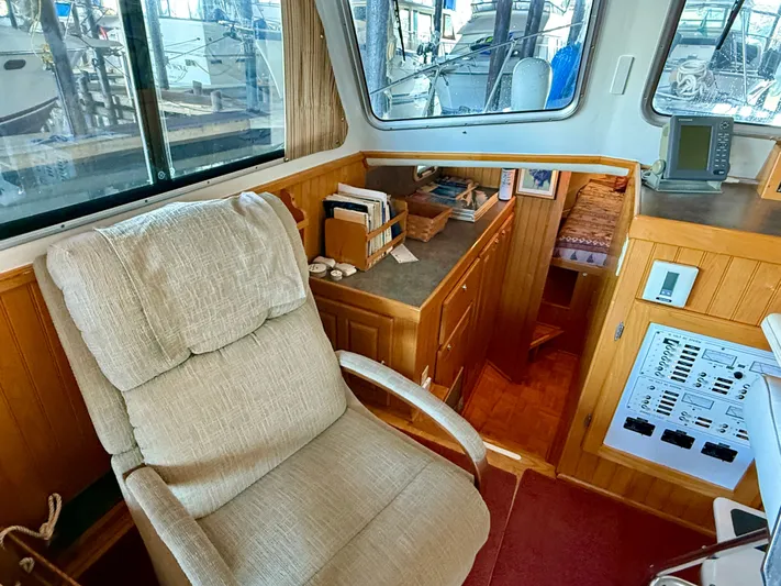 Brilyndia Yacht Photos Pics 