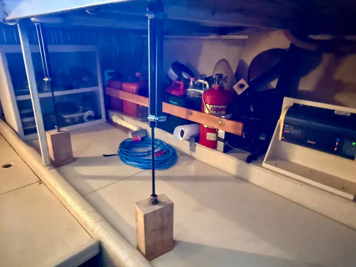 Brilyndia Yacht Photos Pics 