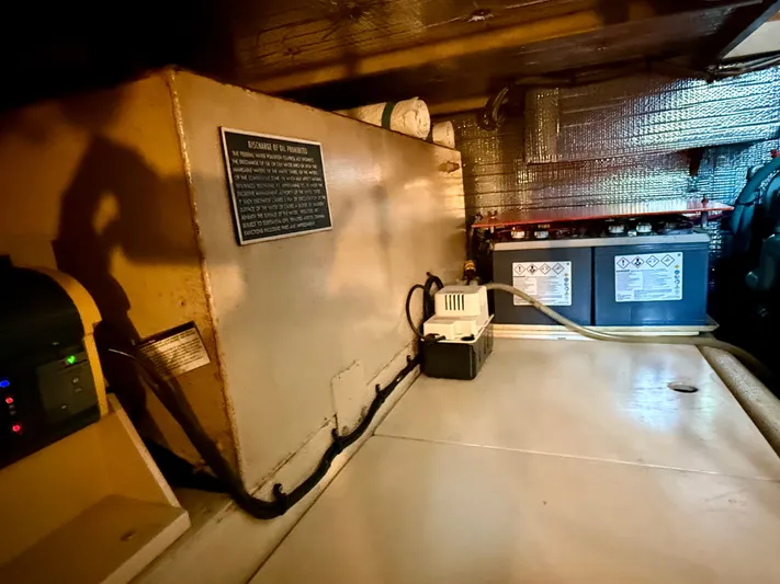 Brilyndia Yacht Photos Pics 