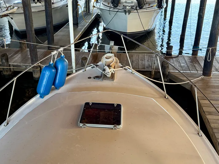 Brilyndia Yacht Photos Pics 