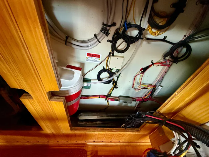 Brilyndia Yacht Photos Pics 