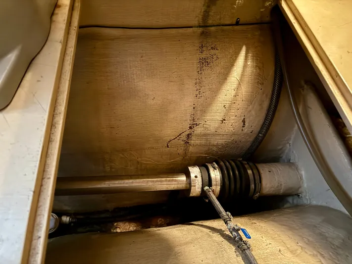 Brilyndia Yacht Photos Pics 