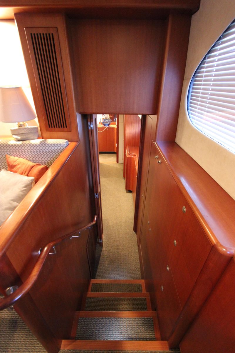 2006 Huckins 56 